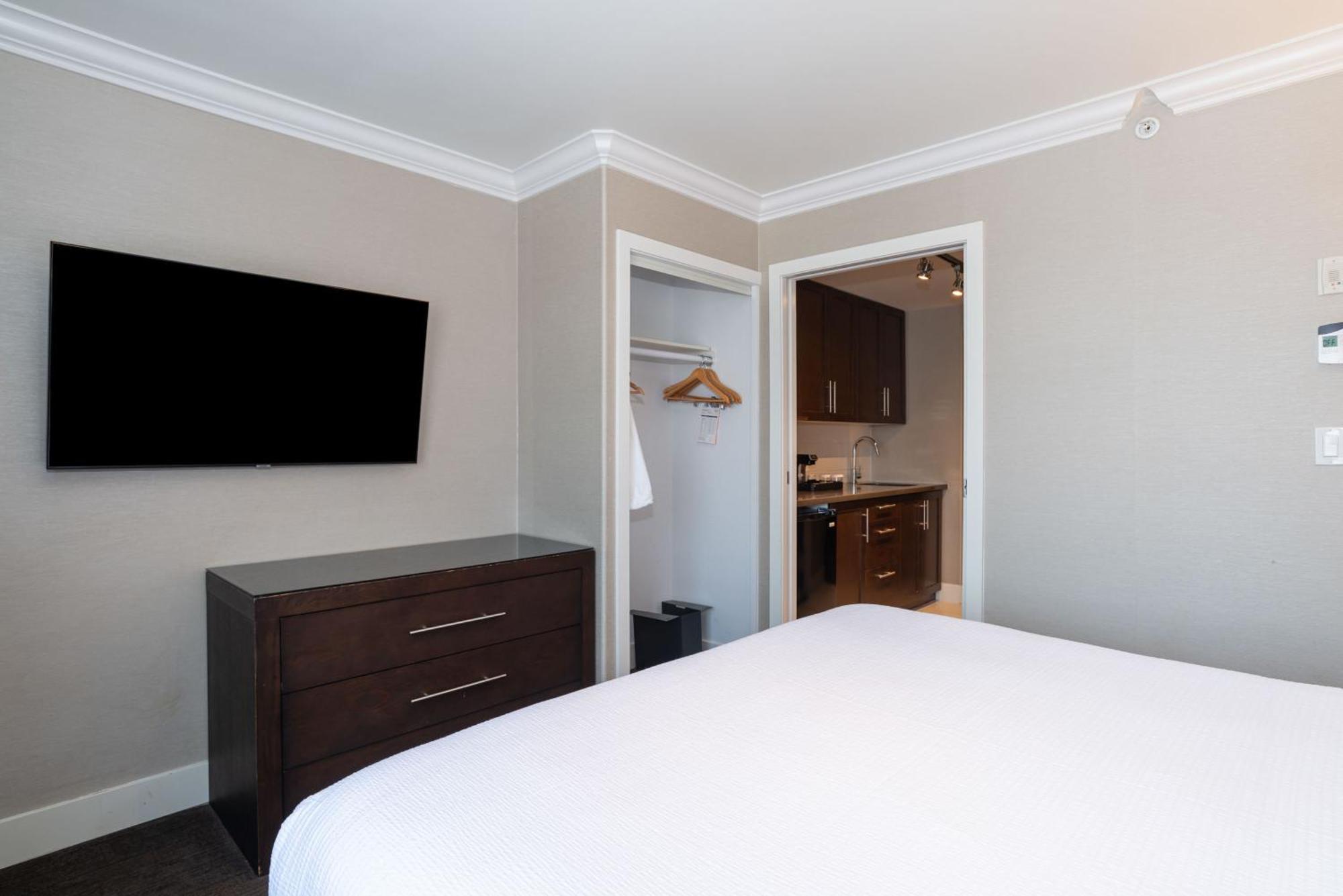 Sandman Signature Edmonton South Hotel Kültér fotó